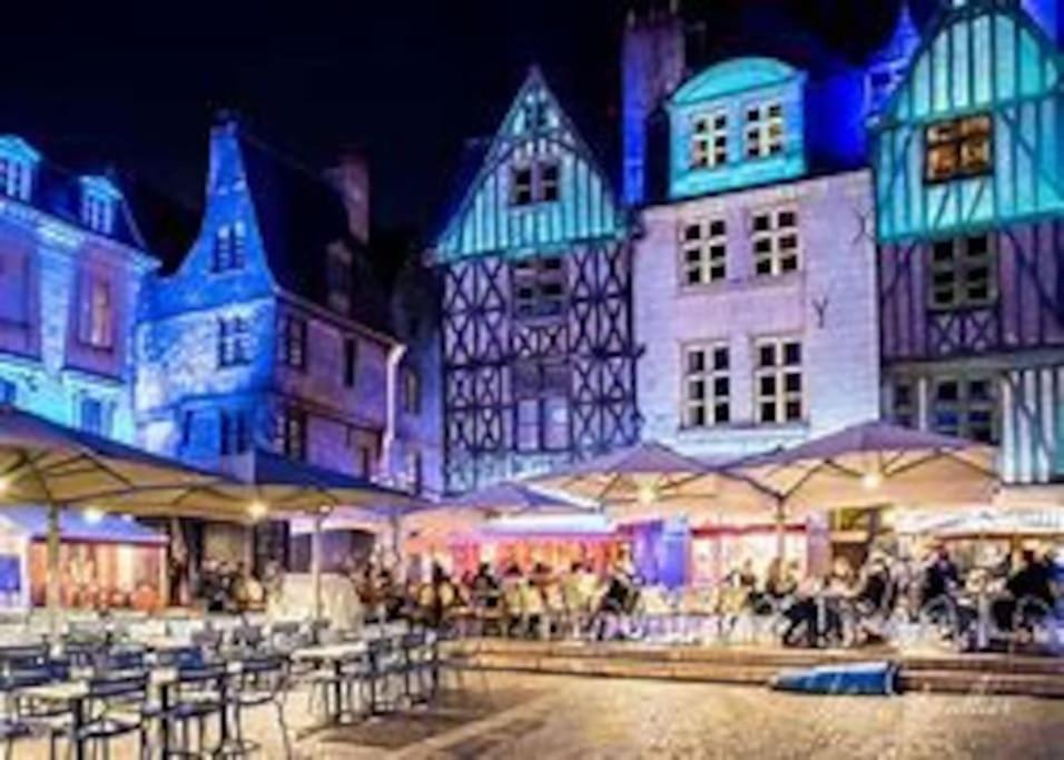 Ty-Yan Lejlighed Tours Eksteriør billede